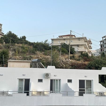 Keivi Guesthouse Sarandë Exterior foto